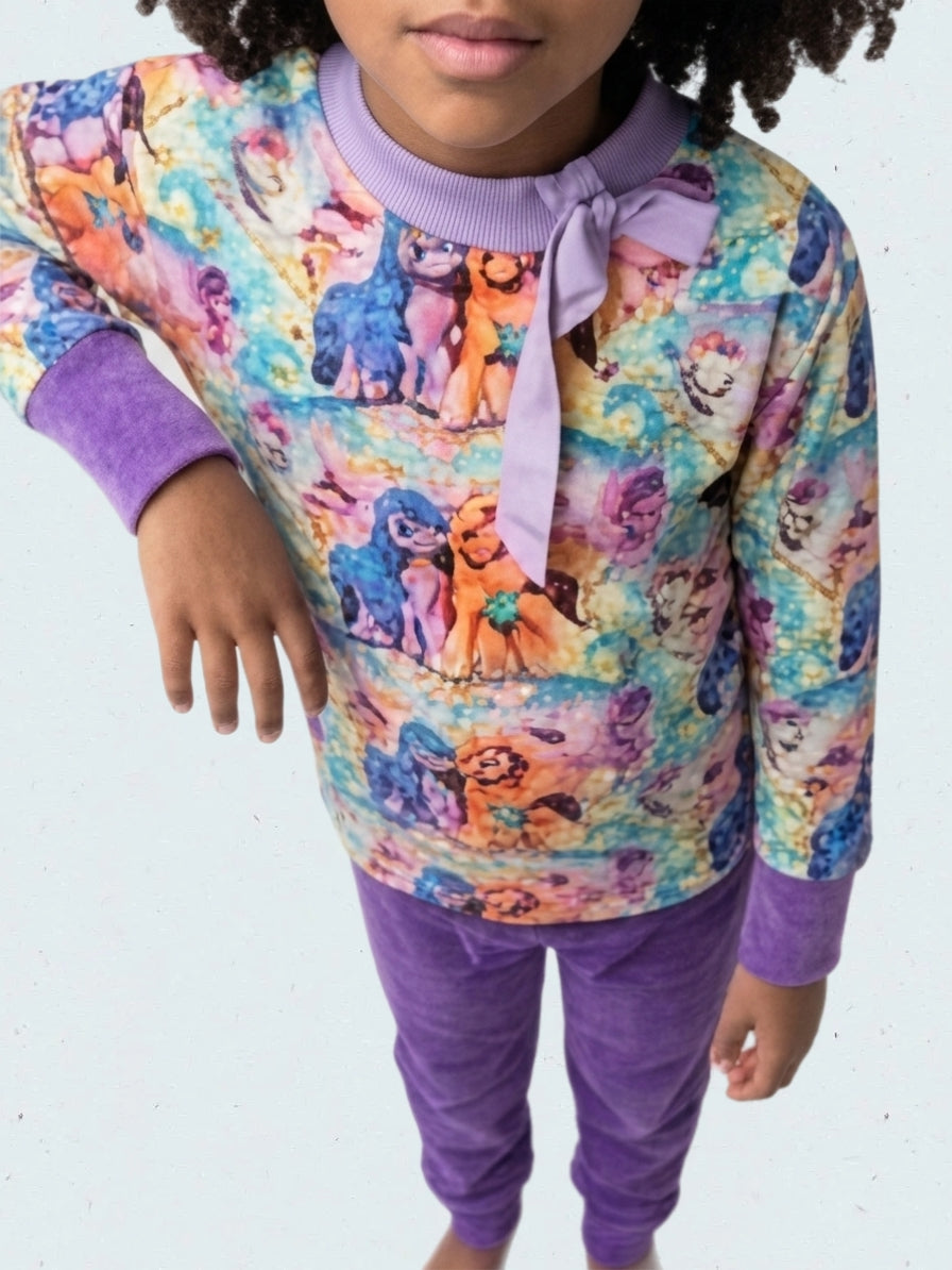 Leisure suit for a girl