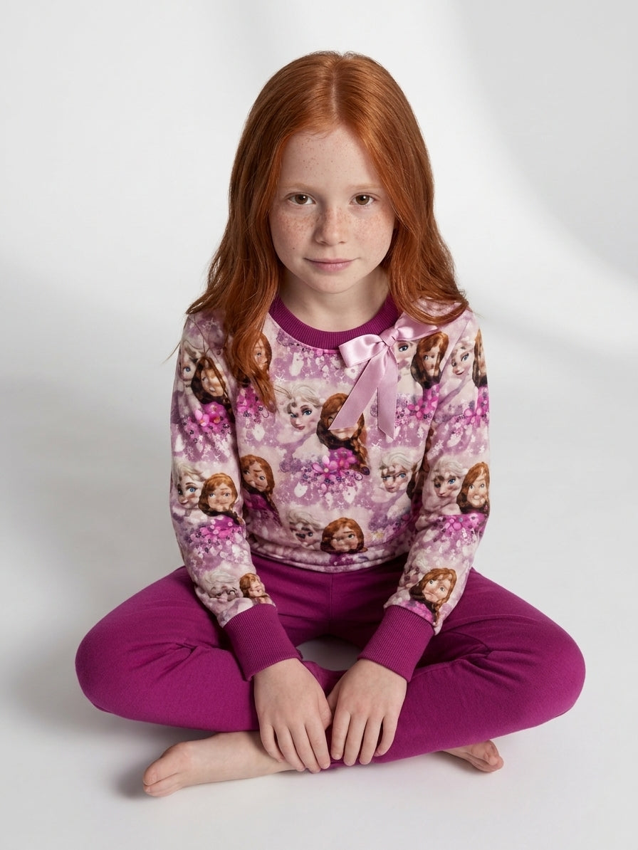 Pink leisure suit for a girl, size 110